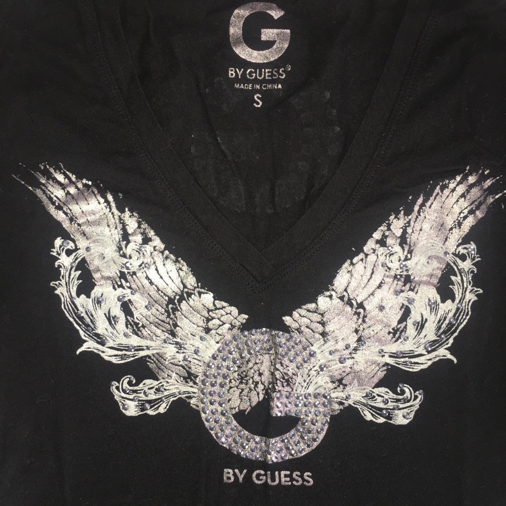 Guess t-shirt! - Picture 2 of 3